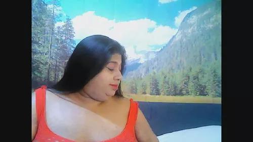 indianhoney4u from Cherry is Freechat