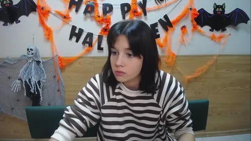 Photos of lettycurly from Cherry is Freechat