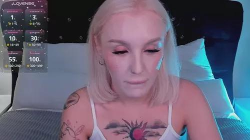 Photos of lianafleen from Cherry is Freechat