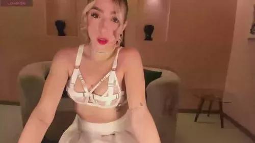 Mad beauty - checkout our excited streamers as they tease to their beloved melodies and slowly squirt for enjoyment to appease your wildest wishes.
