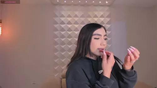 Photos of melodyroberts from Cherry is Freechat