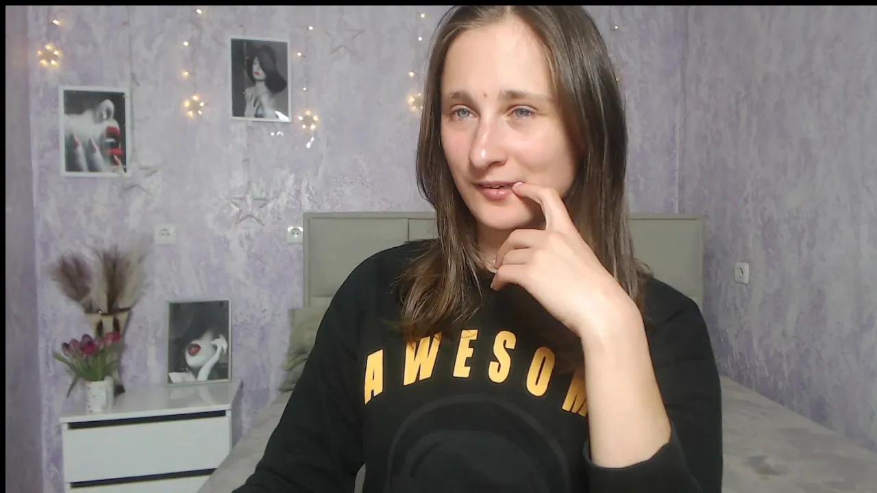 michelleee from Cherry is Freechat