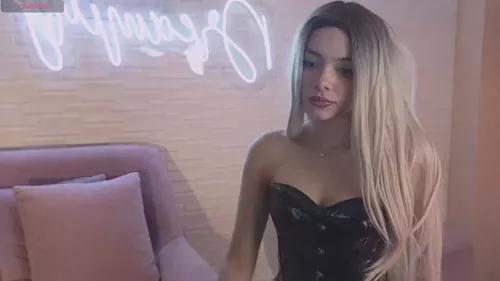 naomisainz from Cherry is Freechat