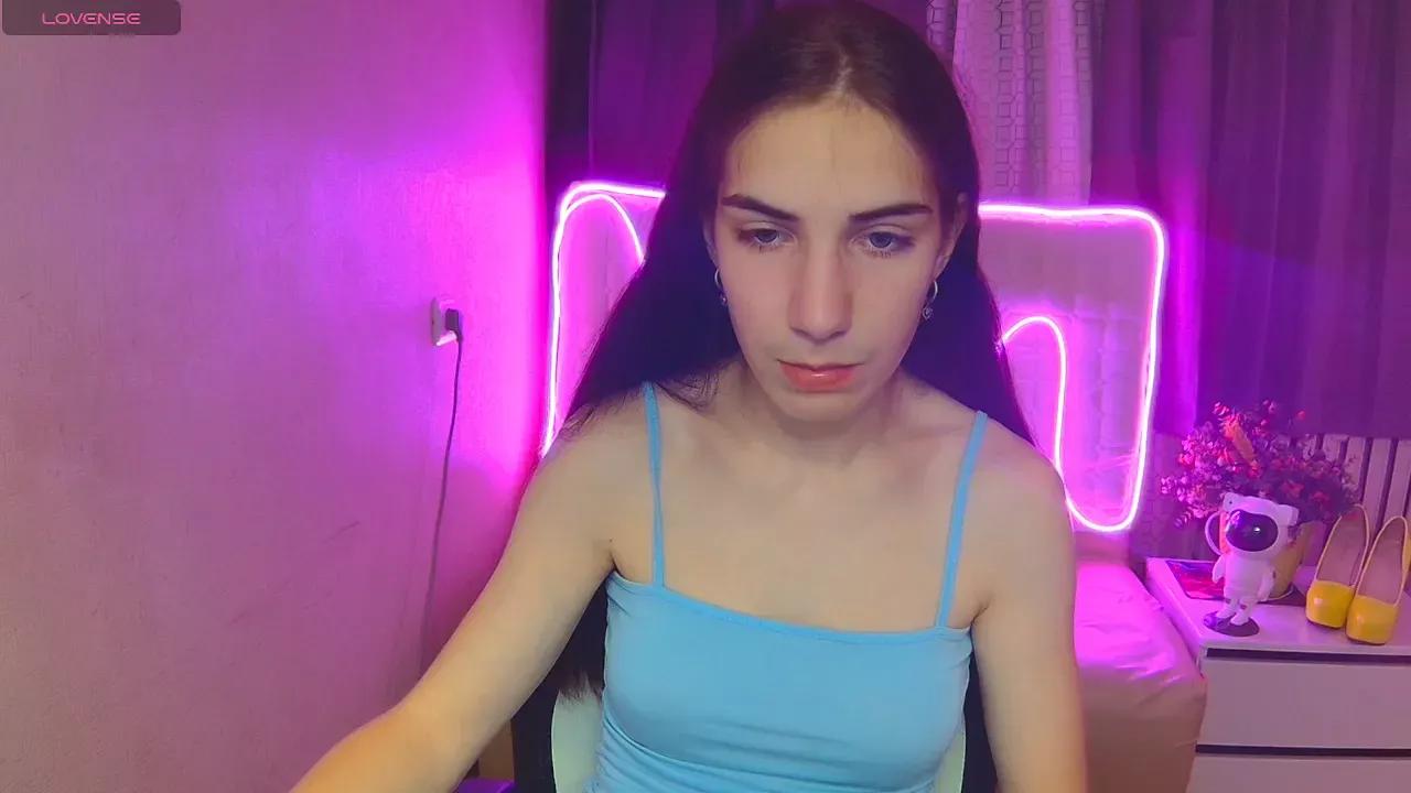 Mad beauty - checkout our excited streamers as they tease to their beloved melodies and slowly squirt for enjoyment to appease your wildest wishes.