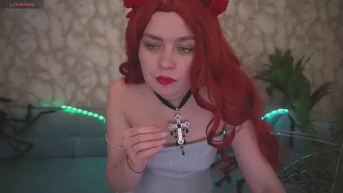 reddoll from Cherry is Freechat