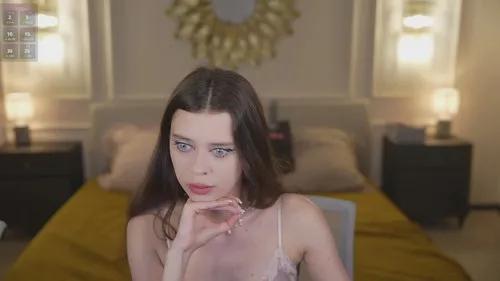 reginasweet from Cherry is Freechat