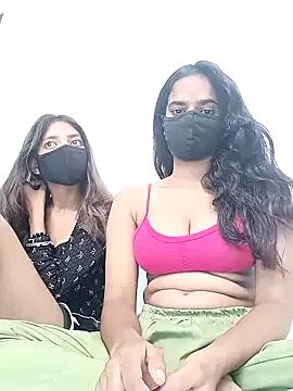 -Hot_girls_ from StripChat is Freechat
