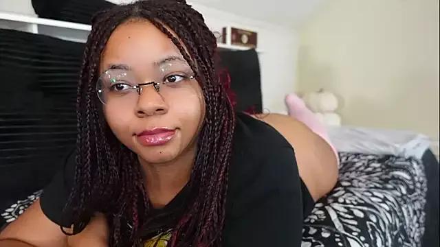 -khayaparker from StripChat is Freechat