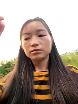 -mina--- from StripChat is Freechat