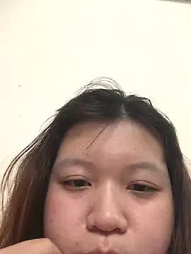 -Sophia-122 from StripChat is Freechat