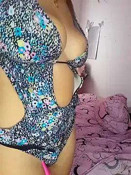 Mad beauty - checkout our excited streamers as they tease to their beloved melodies and slowly squirt for enjoyment to appease your wildest wishes.