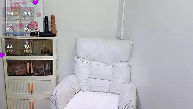 9aunatiis from StripChat is Freechat