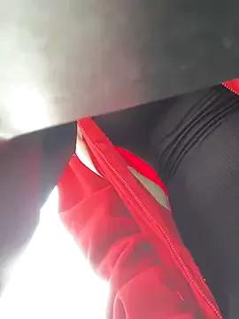 Mad beauty - checkout our excited streamers as they tease to their beloved melodies and slowly squirt for enjoyment to appease your wildest wishes.