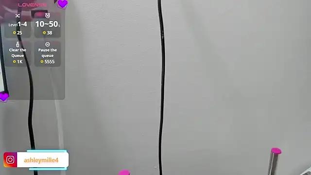 Mad beauty - checkout our excited streamers as they tease to their beloved melodies and slowly squirt for enjoyment to appease your wildest wishes.