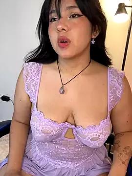 _Bella_7 from StripChat is Freechat