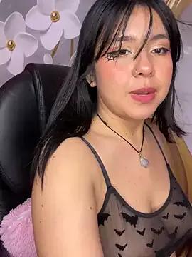 _Bella_7 from StripChat is Freechat