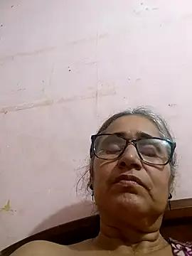 _candi from StripChat is Freechat
