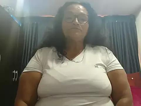 _Cristal from StripChat is Freechat