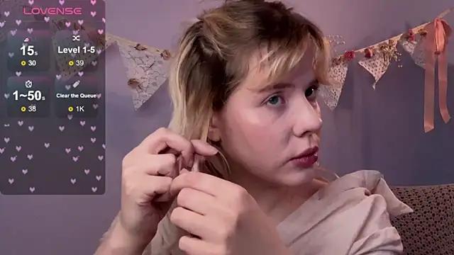 Mad beauty - checkout our excited streamers as they tease to their beloved melodies and slowly squirt for enjoyment to appease your wildest wishes.