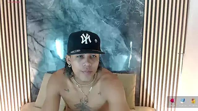 _Drake01 from StripChat is Freechat