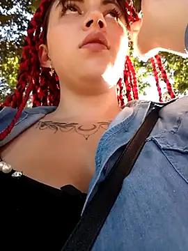 Mad beauty - checkout our excited streamers as they tease to their beloved melodies and slowly squirt for enjoyment to appease your wildest wishes.
