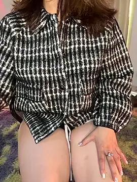 _Lunaaa from StripChat is Freechat