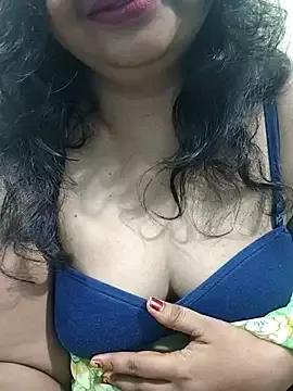 _MilkyBar from StripChat is Freechat