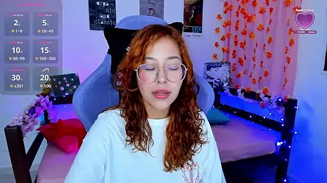 Mad beauty - checkout our excited streamers as they tease to their beloved melodies and slowly squirt for enjoyment to appease your wildest wishes.
