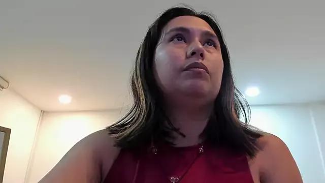 _Natalie18 from StripChat is Freechat