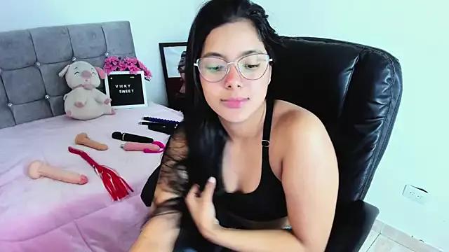 Mad beauty - checkout our excited streamers as they tease to their beloved melodies and slowly squirt for enjoyment to appease your wildest wishes.