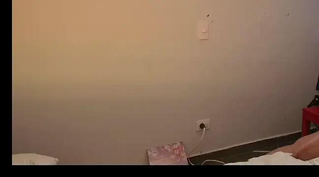 _violetta_- from StripChat is Freechat