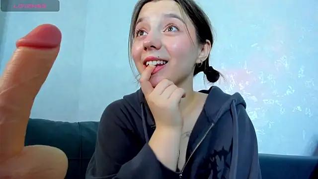 Mad beauty - checkout our excited streamers as they tease to their beloved melodies and slowly squirt for enjoyment to appease your wildest wishes.
