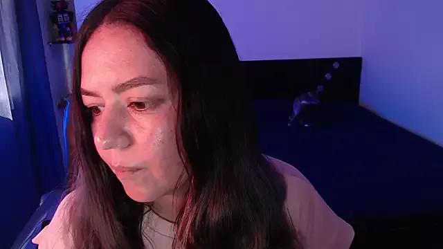 Abbyjoness21 from StripChat is Freechat