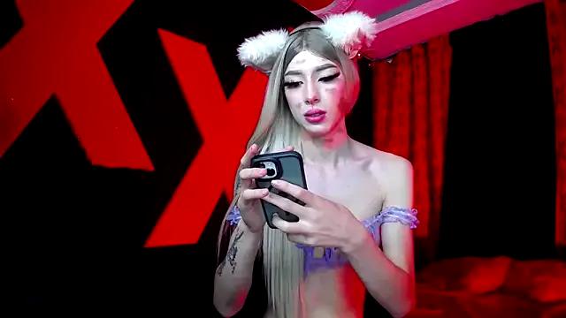 Mad beauty - checkout our excited streamers as they tease to their beloved melodies and slowly squirt for enjoyment to appease your wildest wishes.