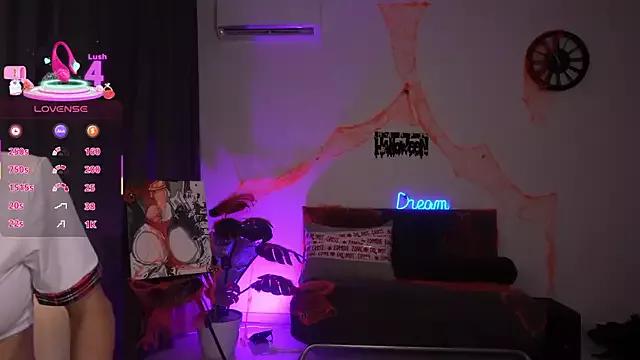 Mad beauty - checkout our excited streamers as they tease to their beloved melodies and slowly squirt for enjoyment to appease your wildest wishes.