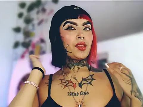Adamsniki from StripChat is Freechat