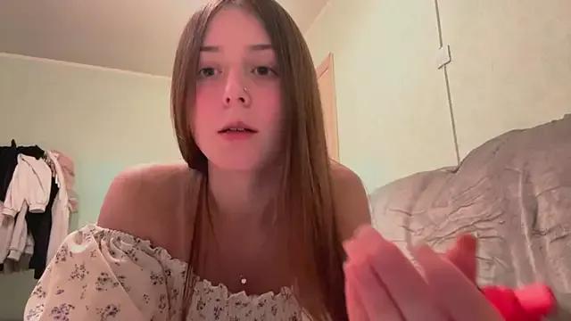 Adel_strongwoman from StripChat is Freechat