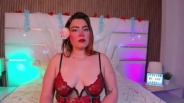 AdelaTaylor from StripChat is Freechat