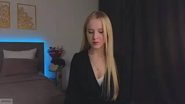 Adele_Armas from StripChat is Freechat