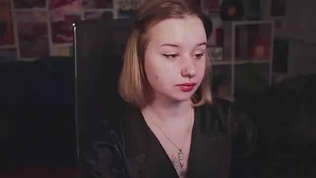 AdeleLoomis from StripChat is Freechat