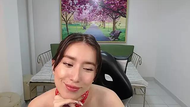 Adhara_Kitten from StripChat is Freechat