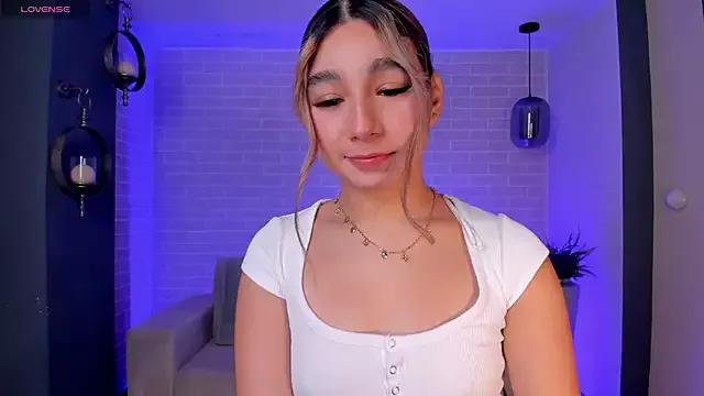 AdharaMoretti from StripChat is Freechat