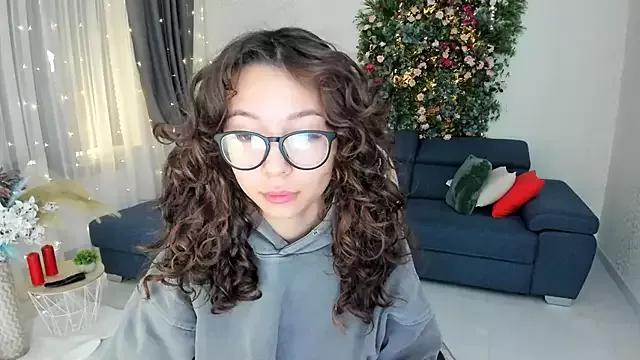 AgnieszkaBanana from StripChat is Freechat