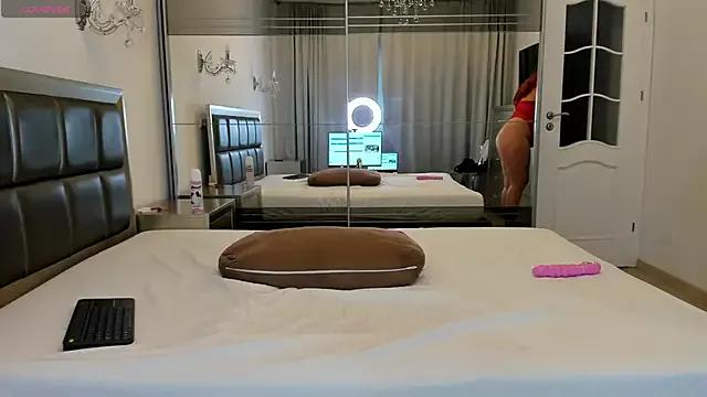 Ailinaioki from StripChat is Freechat