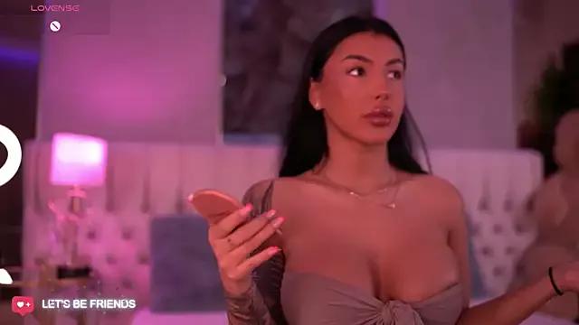 Mad beauty - checkout our excited streamers as they tease to their beloved melodies and slowly squirt for enjoyment to appease your wildest wishes.