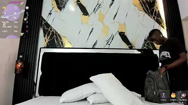 Alan_blacke from StripChat is Freechat