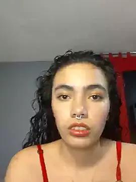 Alana_par from StripChat is Freechat
