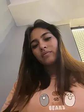 Alanna_Dubois from StripChat is Freechat