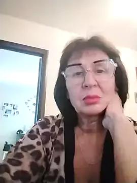 AlbinaXPretty from StripChat is Freechat