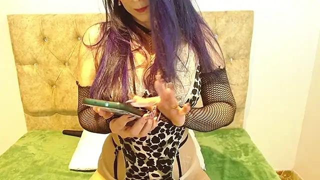 Mad beauty - checkout our excited streamers as they tease to their beloved melodies and slowly squirt for enjoyment to appease your wildest wishes.
